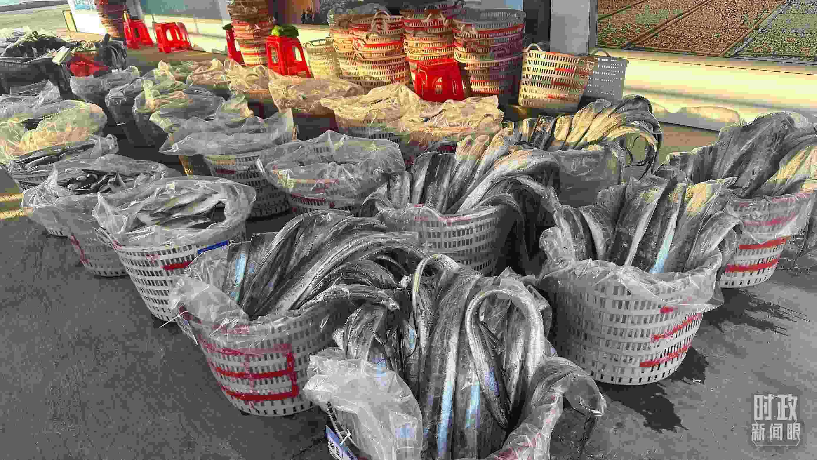 △澳角村的海產(chǎn)品。（總臺央視記者覃思拍攝）