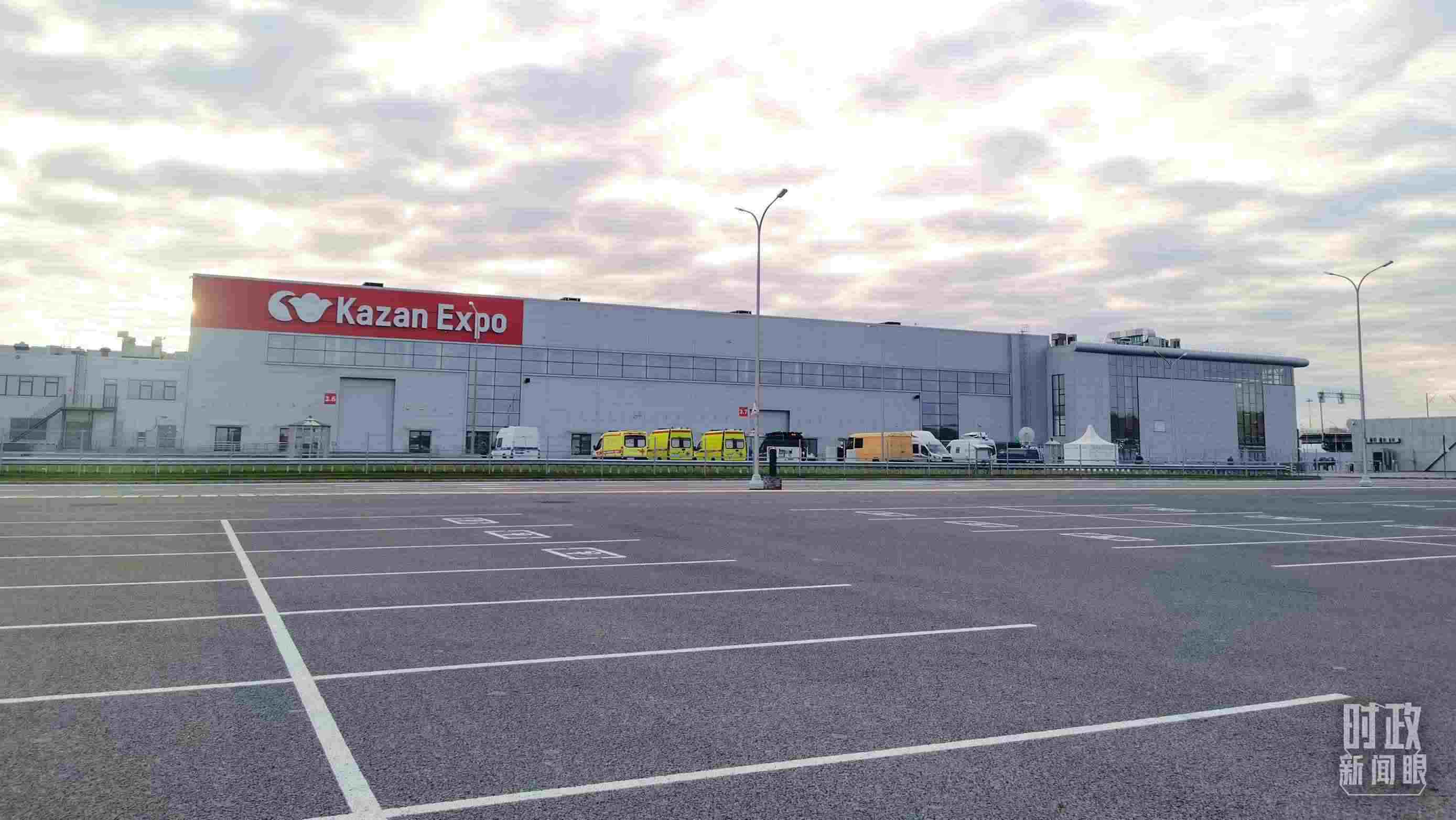 △ 喀山會(huì)展中心。（總臺(tái)央視記者曹亞星拍攝）