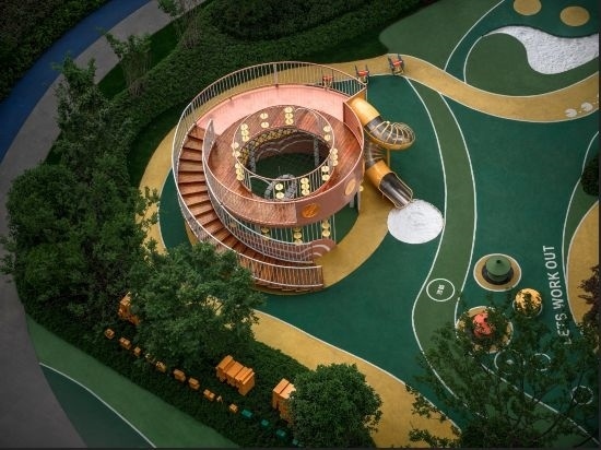 改造后的中鐵臻庭小區(qū)森林樹屋。 王碩敏 攝