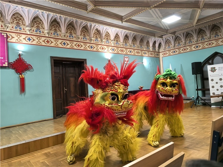 托倫雅蓋隆學(xué)院禮堂巡演現(xiàn)場(chǎng)。主辦方供圖。