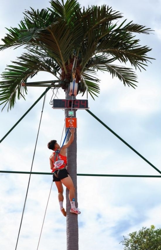 11月23日，廣東隊選手黃新鴻在比賽中。新華社記者 楊植森 攝