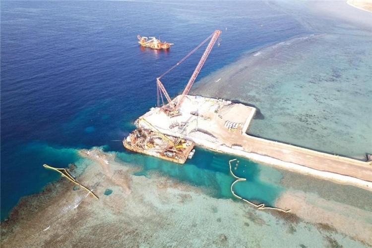 拉比格四期海水淡化項(xiàng)目取水口作業(yè)場(chǎng)景。項(xiàng)目方供圖