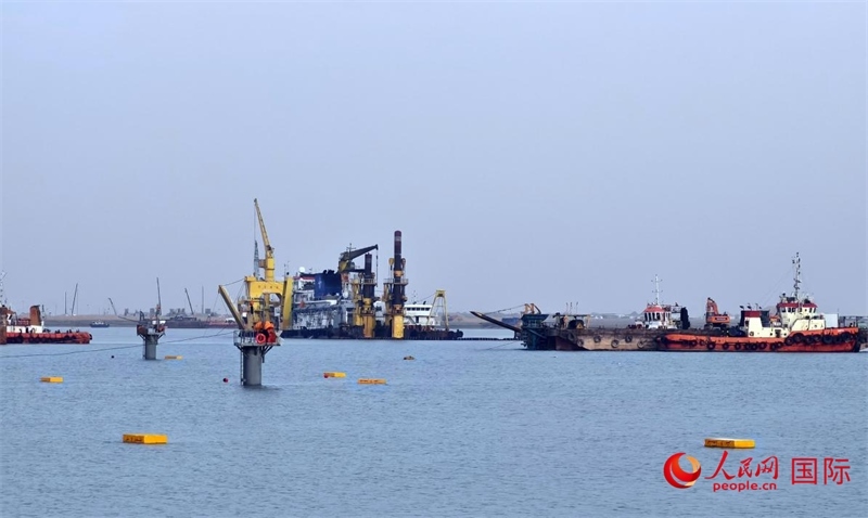 祖拜爾海底隧道施工場(chǎng)景。人民網(wǎng)記者管克江攝