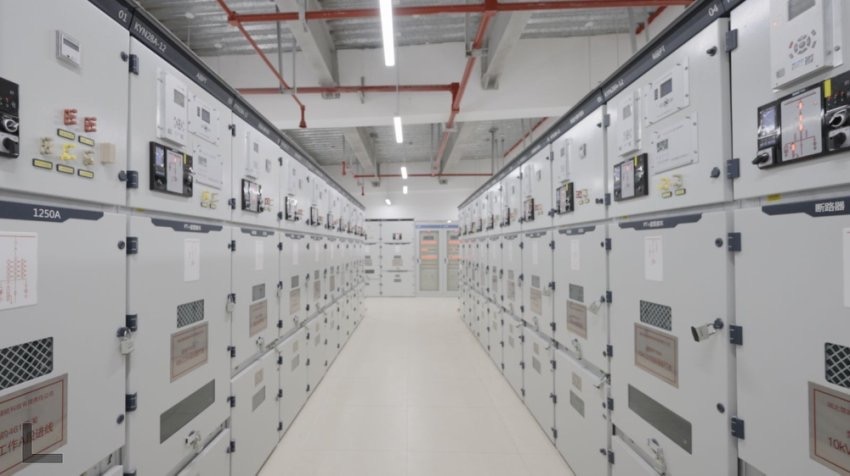 300兆瓦壓氣儲(chǔ)能示范工程高壓配電室。受訪者供圖