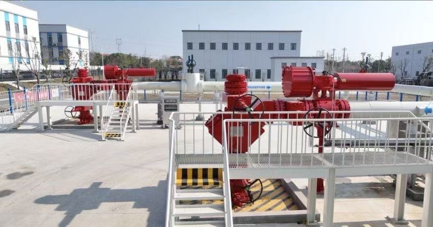 300兆瓦壓氣儲(chǔ)能示范工程鹽穴儲(chǔ)氣庫(kù)井場(chǎng)。受訪者供圖