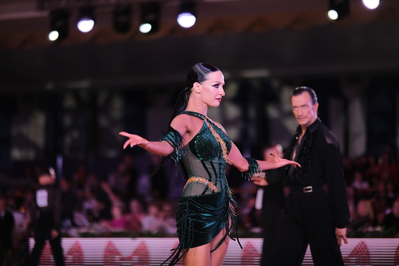 第七屆“克里姆林宮杯”國標(biāo)舞錦標(biāo)賽現(xiàn)場。于子恒攝