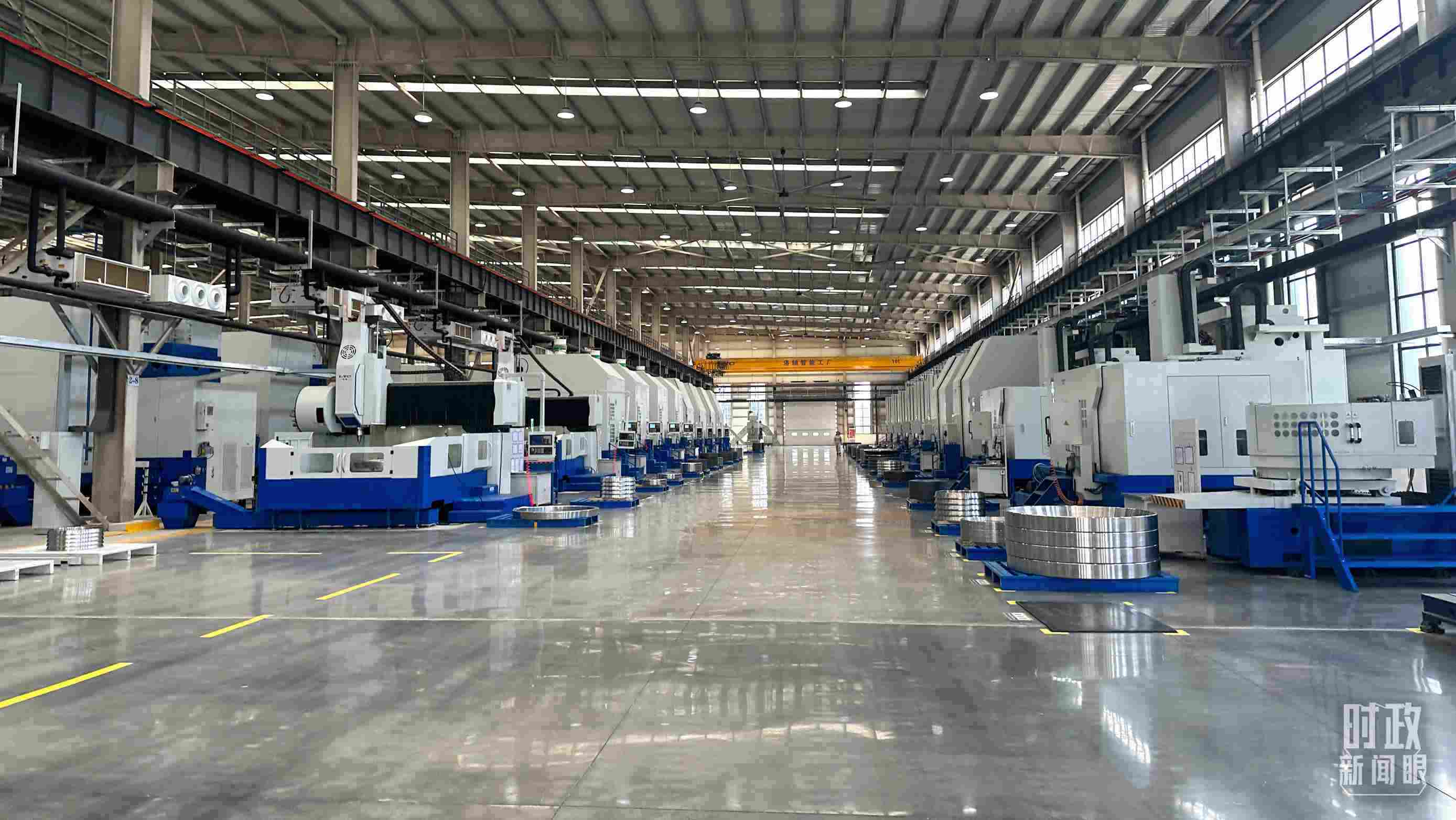 △洛軸智能工廠。（總臺(tái)央視記者趙化拍攝）