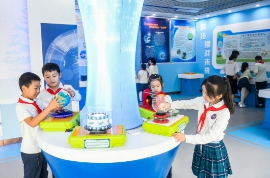 重慶高新區(qū)科學(xué)課堂。